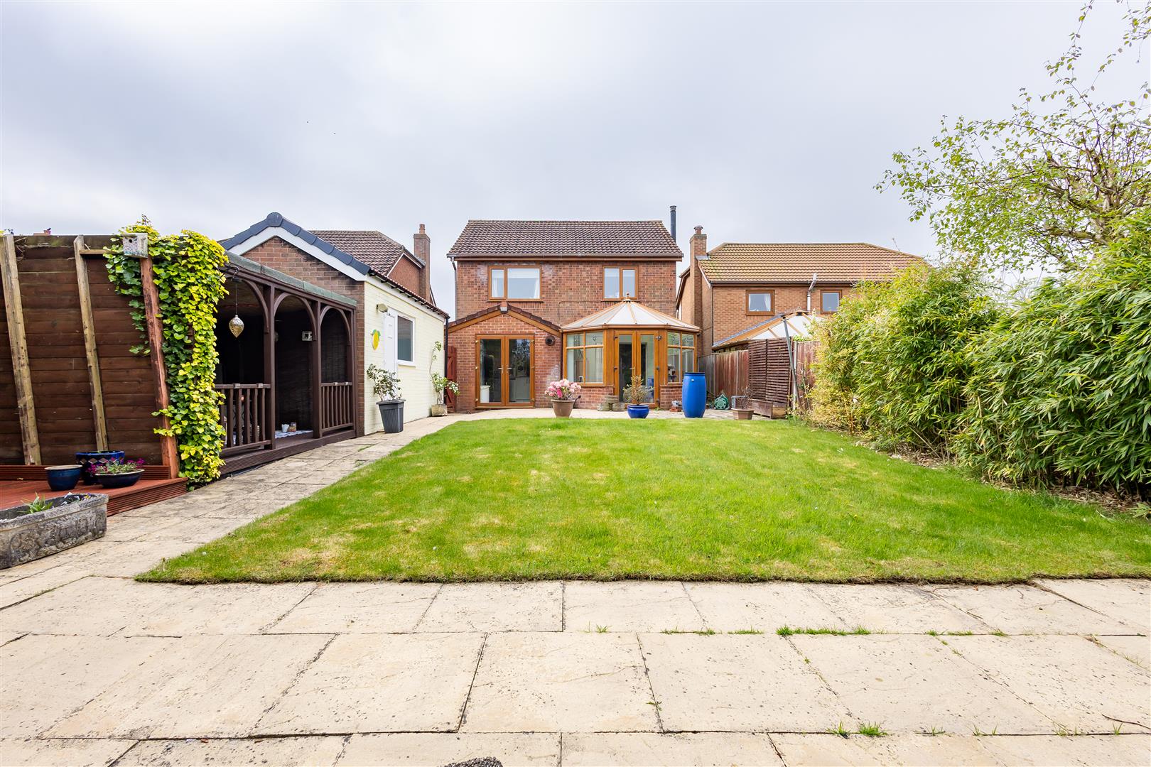 4 bed property in Pardoe Close, Preston
